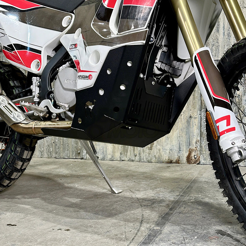 KOVE 450 Rally スキッドプレート CAMEL(キャメル)