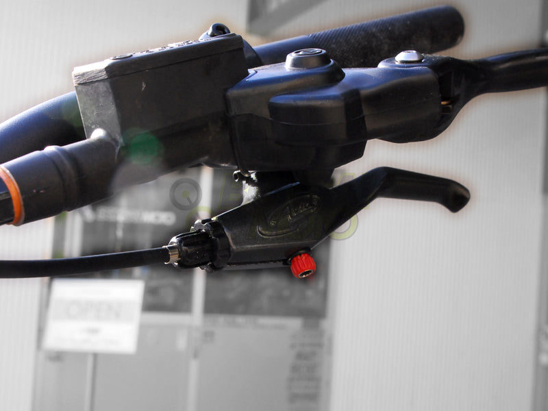 Beta RR2T/4T/X‑Trainer(10-22) NISSINマスター用 レフトハンドブレーキ OX-BRAKE(オックスブレーキ)