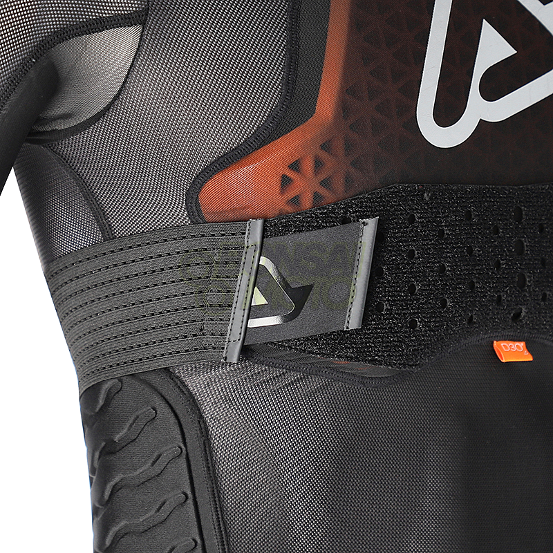 ボディアーマー FLUX AIR D3O ACERBIS