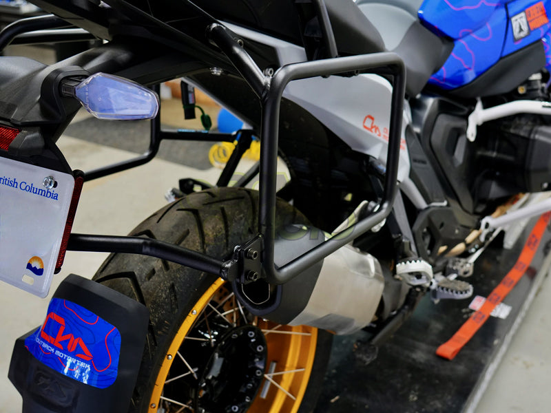 BMW R1300GS（24-） パニアラック OUTBACKmotortek