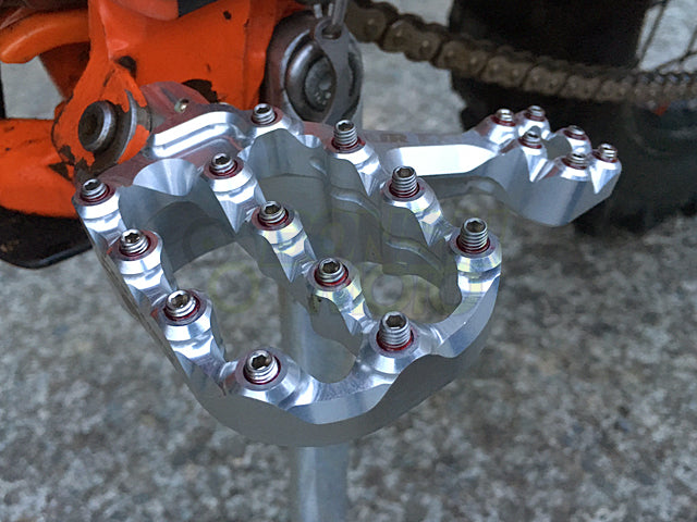 HONDA CR125(89-91,95-99) CR250(88-99,95-99), CR500(89-01) Air EXT ステップ PMB(Fastway)