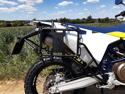 Husqvarna 701Enduro パニアラック OUTBACKmotortek