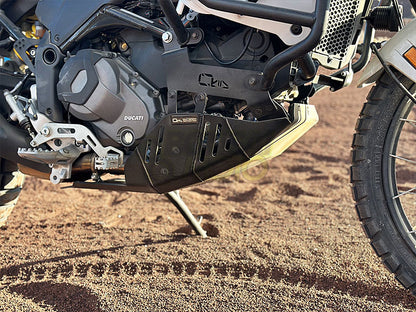 DUCATI DesertX スキッドプレート OUTBACKmotortek