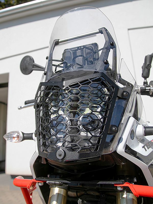 Yamaha Tenere700 (20-24) ヘッドライトガード OUTBACKmotortek