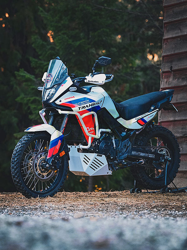 HONDA XL750 TRANSALP(23) スキッドプレート OUTBACKmotortek